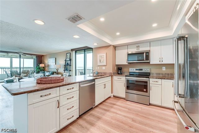 15021 Punta Rassa RD 404, Fort Myers, FL 33908