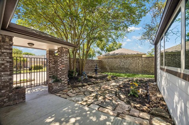 16707 Burwood Court, Houston, TX 77058