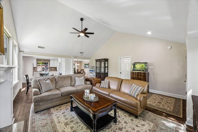 16707 Burwood Court, Houston, TX 77058