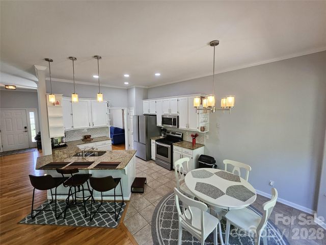 11632 Long Forest Drive, Charlotte, NC 28269