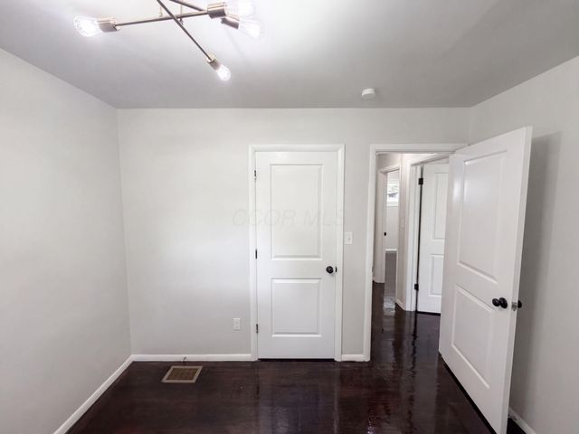 2590 Swansea Road, Upper Arlington, OH 43221