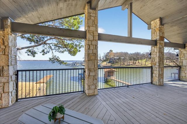 353 Winding Shore Drive, Tool, TX 75143