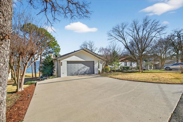 353 Winding Shore Drive, Tool, TX 75143