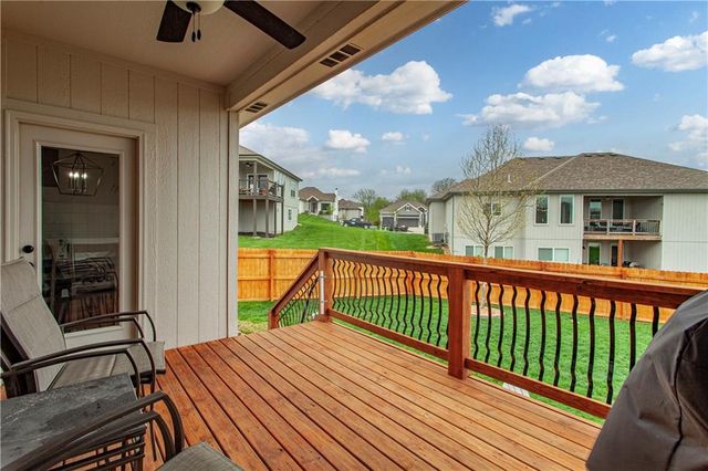 1102 NW Aspen Court, Grain Valley, MO 64029