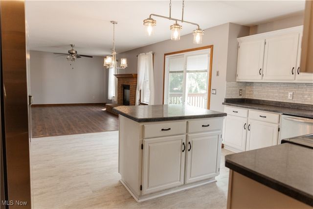 3069 W Castle Circle NW, Massillon, OH 44647