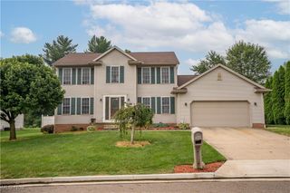 3069 W Castle Circle NW, Massillon, OH 44647