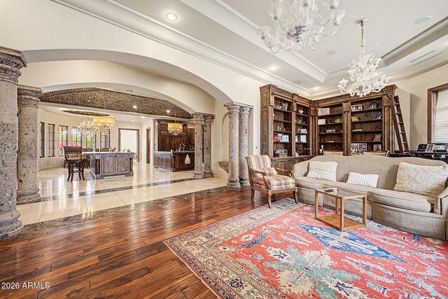 6525 N LOST DUTCHMAN Drive, Paradise Valley, AZ 85253