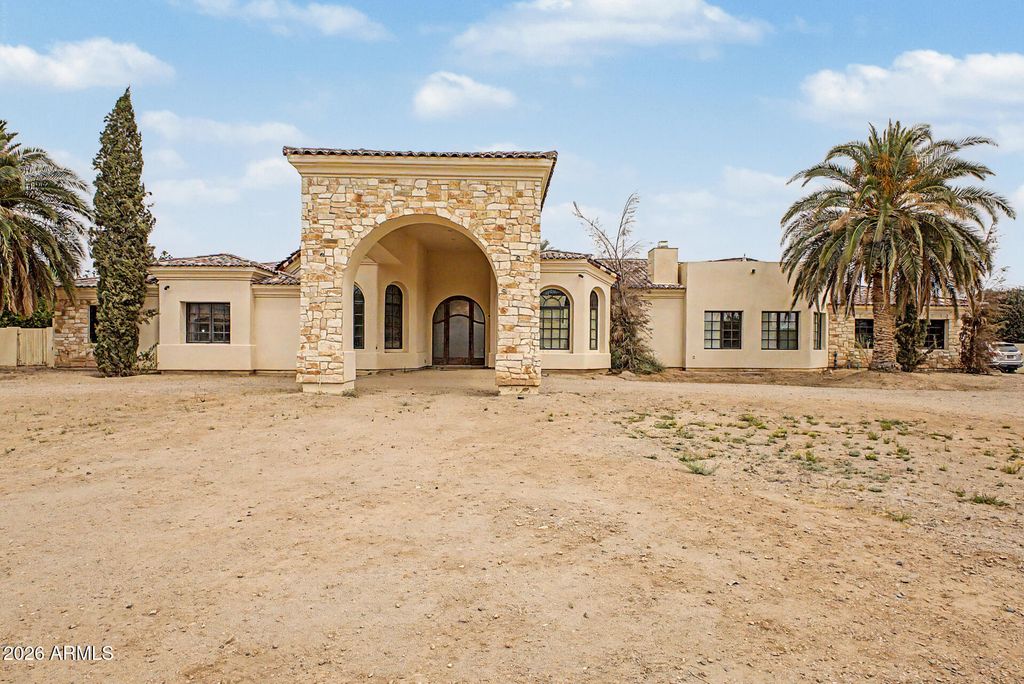 6525 N LOST DUTCHMAN Drive, Paradise Valley, AZ 85253 — photo 3
