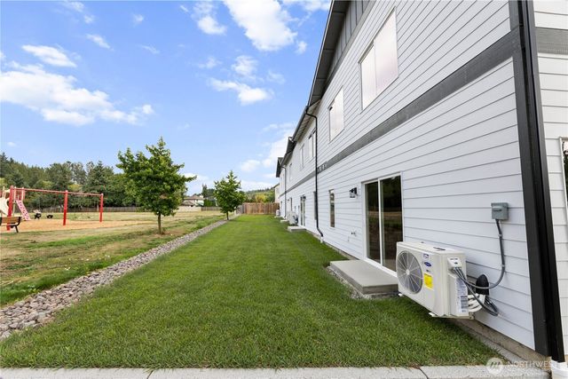 7919 Jensen Farm Ln, Arlington, WA 98223