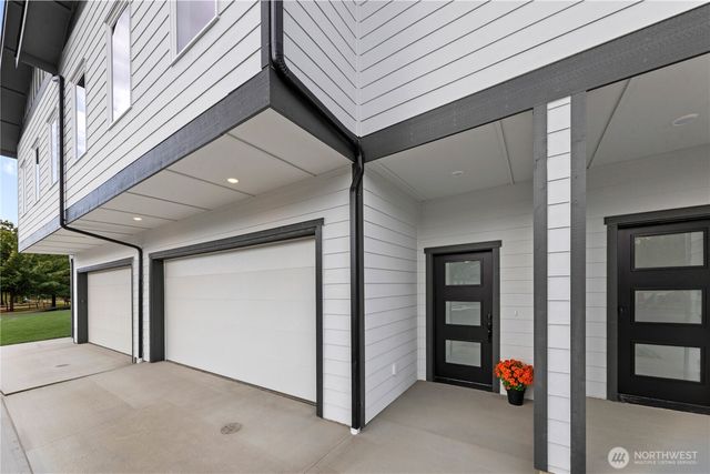 7919 Jensen Farm Ln, Arlington, WA 98223