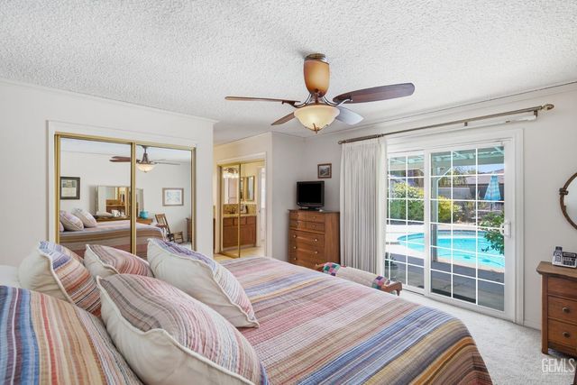 2711 Carlisle Court, Bakersfield, CA 93309