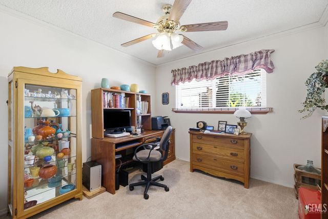 2711 Carlisle Court, Bakersfield, CA 93309