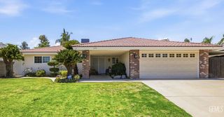 2711 Carlisle Court, Bakersfield, CA 93309