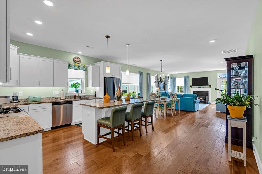 3 PIER ST, Eastampton, NJ 08060