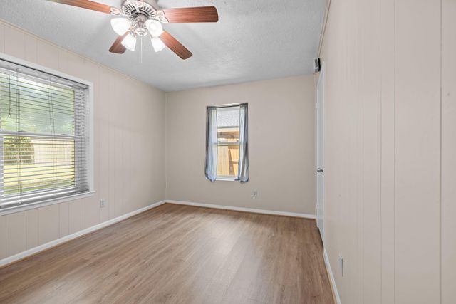 624 Morrison Drive, Livingston, TX 77351