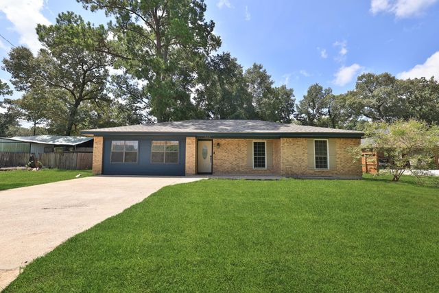 624 Morrison Drive, Livingston, TX 77351