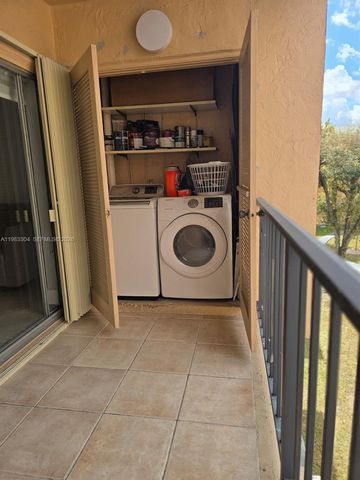 13715 Kendale Lakes Cir A-308, Miami, FL 33183