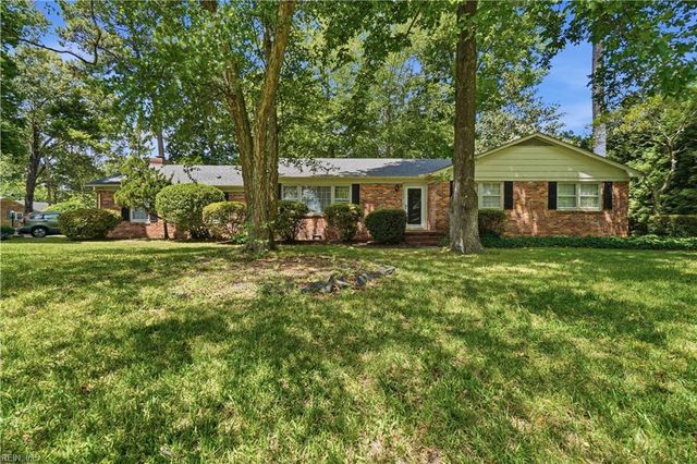533 Kings Grant RD, Virginia Beach, VA 23452
