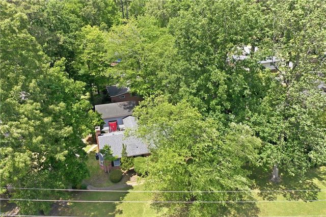 533 Kings Grant RD, Virginia Beach, VA 23452