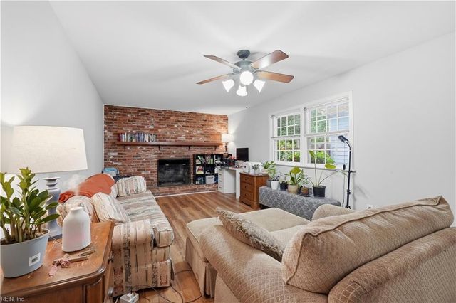 533 Kings Grant RD, Virginia Beach, VA 23452