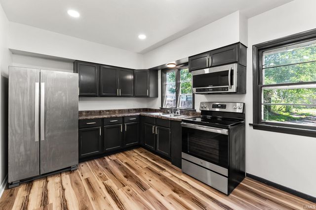 3105 Plaza Drive, Fort Wayne, IN 46806