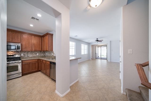 1774 W Pelican Drive, Chandler, AZ 85286