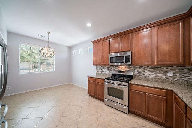 1774 W Pelican Drive, Chandler, AZ 85286