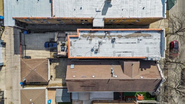 2305 N AUSTIN Avenue 3, Chicago, IL 60639