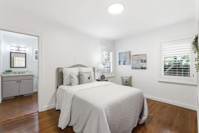 1022 Walnut Street, San Carlos, CA 94070