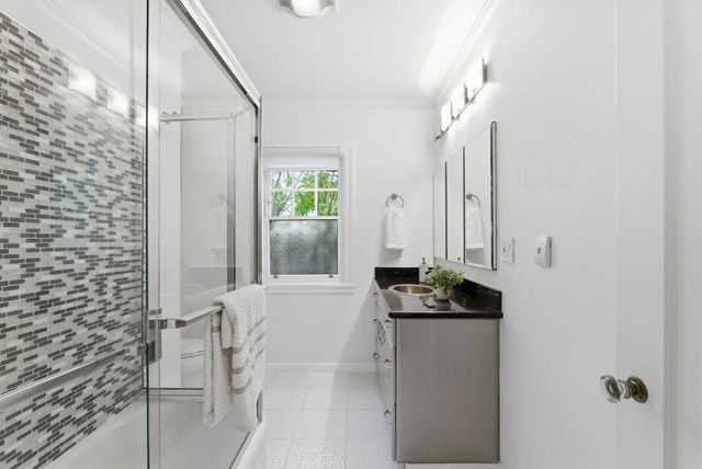 1022 Walnut Street, San Carlos, CA 94070