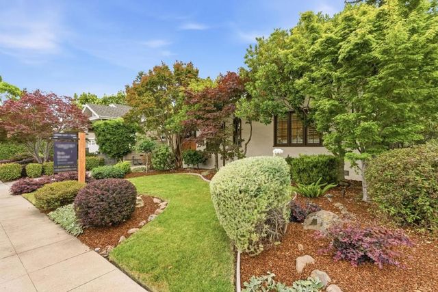 1022 Walnut Street, San Carlos, CA 94070