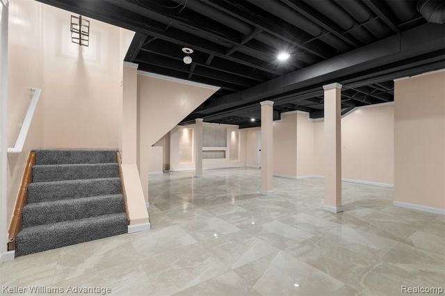 22627 Otter Road, New Boston, MI 48164