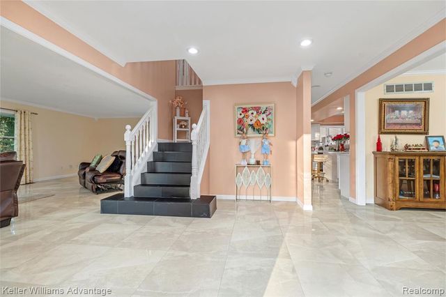 22627 Otter Road, New Boston, MI 48164