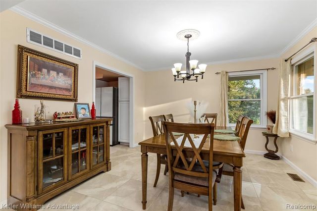 22627 Otter Road, New Boston, MI 48164