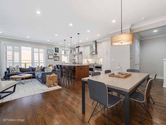 1046 W Altgeld Street 1N, Chicago, IL 60614