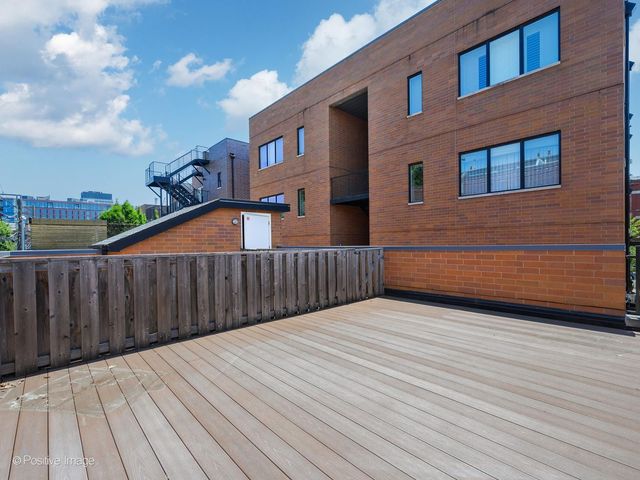 1046 W Altgeld Street 1N, Chicago, IL 60614