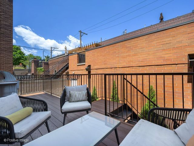 1046 W Altgeld Street 1N, Chicago, IL 60614