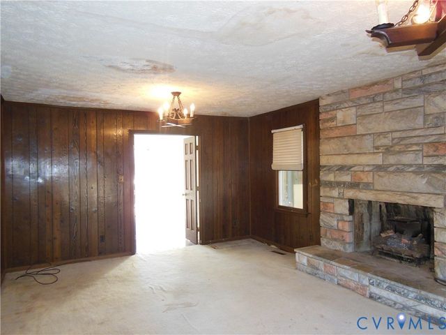 4605 Hero Ct, Petersburg, VA 23803