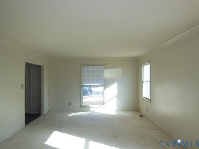 4605 Hero Ct, Petersburg, VA 23803