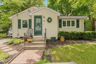 187 Riverview St, Brockton, MA 02302