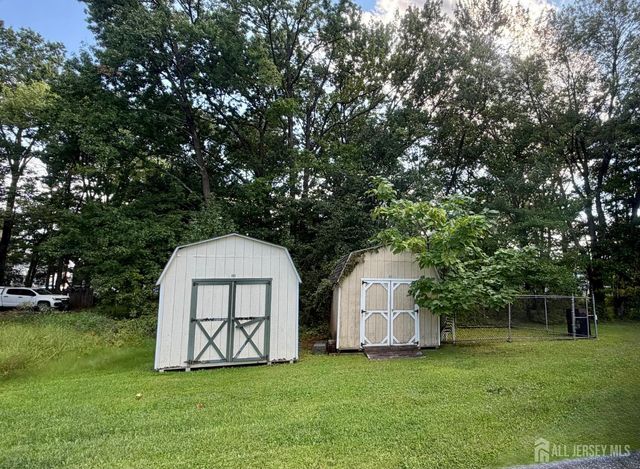 770 N Adams Lane, North Brunswick, NJ 08902