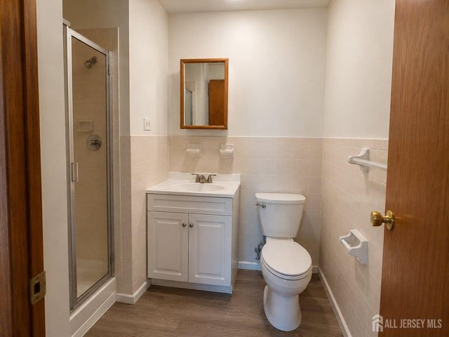 4116 birchwood Court, North Brunswick, NJ 08902
