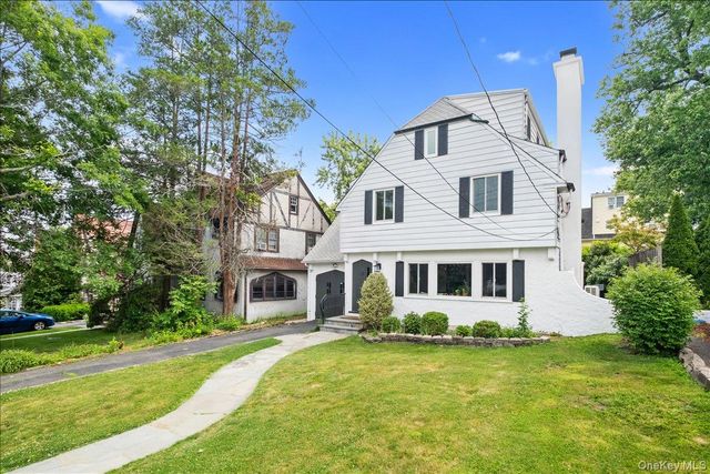 105 Longview Avenue, White Plains, NY 10605