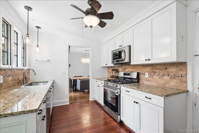 105 Longview Avenue, White Plains, NY 10605