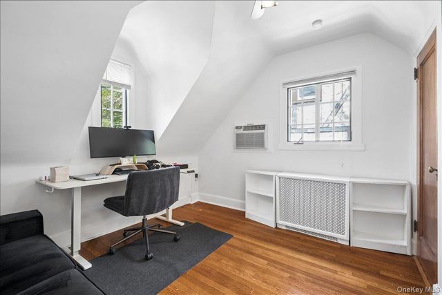 105 Longview Avenue, White Plains, NY 10605