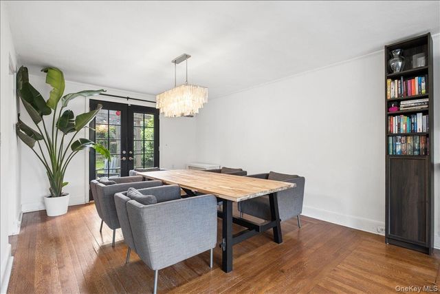 105 Longview Avenue, White Plains, NY 10605