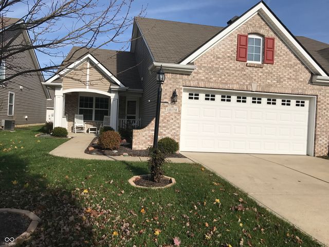 12172 Black Hills Drive, Fishers, IN 46038