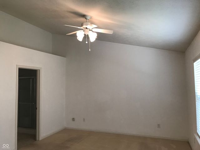 12172 Black Hills Drive, Fishers, IN 46038