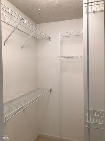 12172 Black Hills Drive, Fishers, IN 46038