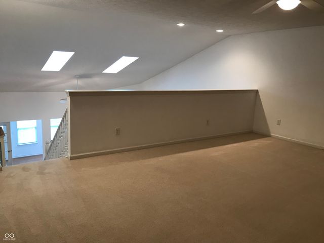 12172 Black Hills Drive, Fishers, IN 46038